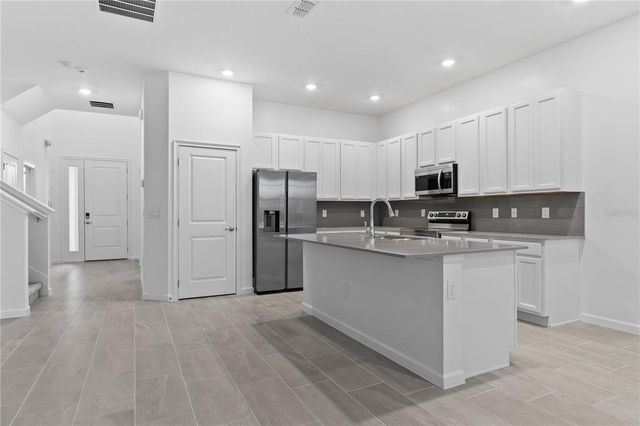 1205 BUTTERFLY ORCHID ROAD, Davenport, FL 33837