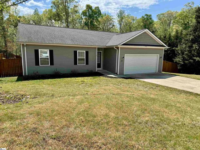 24 Wildberry Way, Travelers Rest, SC 29690