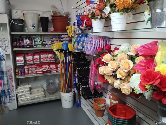 2613 E Carson, Carson, CA 90810