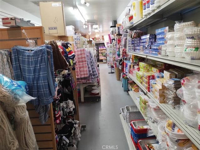 2613 E Carson, Carson, CA 90810