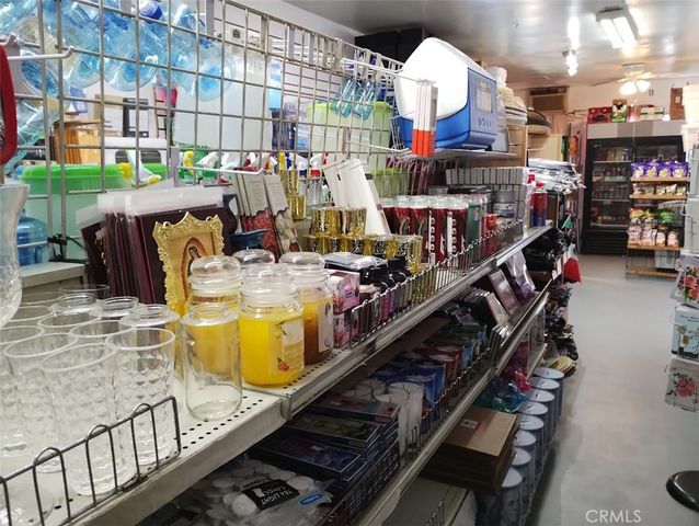 2613 E Carson, Carson, CA 90810