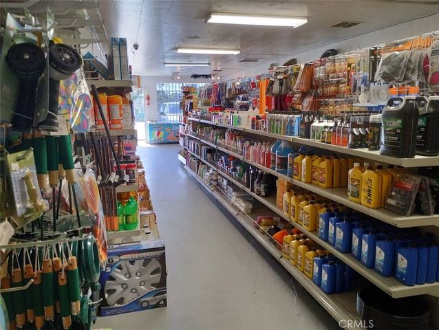 2613 E Carson, Carson, CA 90810