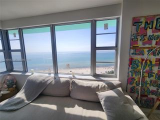 5255 Collins Ave 12E, Miami Beach, FL 33140