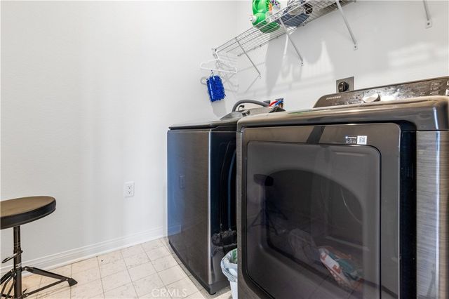 29238 Shane Court, Winchester, CA 92596