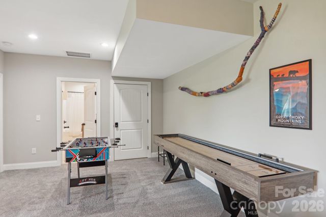 1105 Falls View Drive, Bryson City, NC 28713