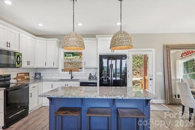 1105 Falls View Drive, Bryson City, NC 28713