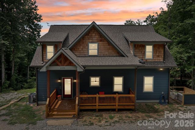 1105 Falls View Drive, Bryson City, NC 28713