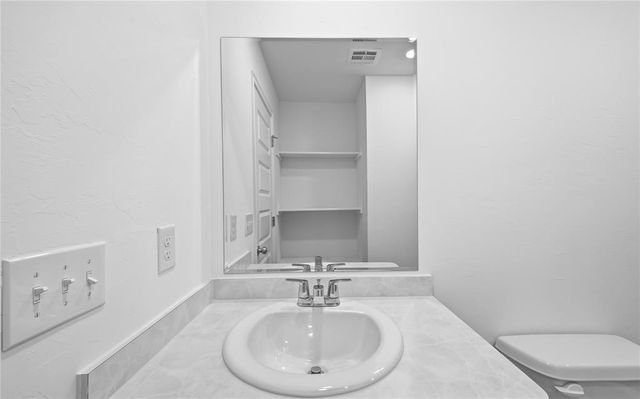 1215 Colt Drive, Guthrie, OK 73044