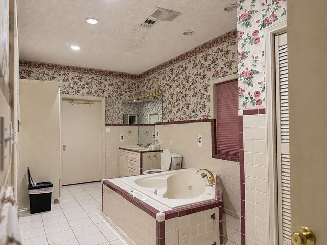 5525 Knollcrest Drive, Shreveport, LA 71129