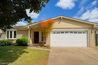 9915 Beech Daly Road, Taylor, MI 48180