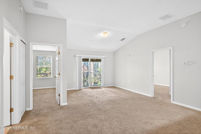 8188 CABIN LAKE Circle 108, Jacksonville, FL 32256