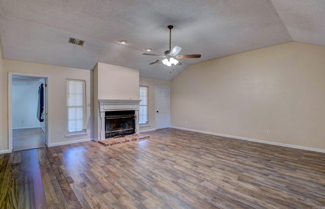 6009 S Cedar Street, Pine Bluff, AR 71603