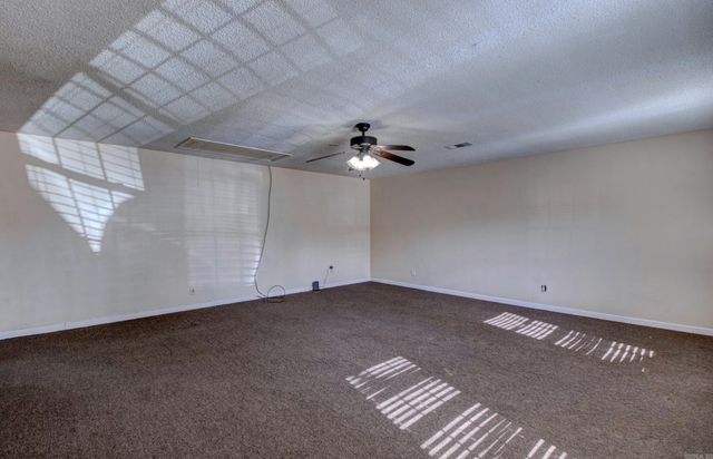 6009 S Cedar Street, Pine Bluff, AR 71603