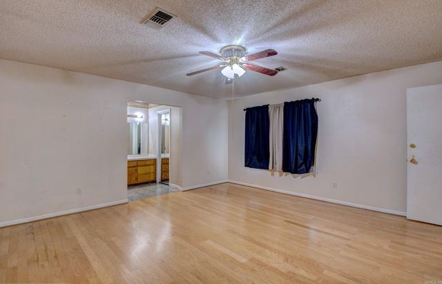 6009 S Cedar Street, Pine Bluff, AR 71603