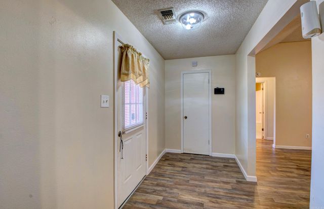 6009 S Cedar Street, Pine Bluff, AR 71603