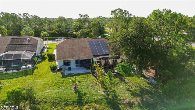 5205 Whitten DR 57, Naples, FL 34104