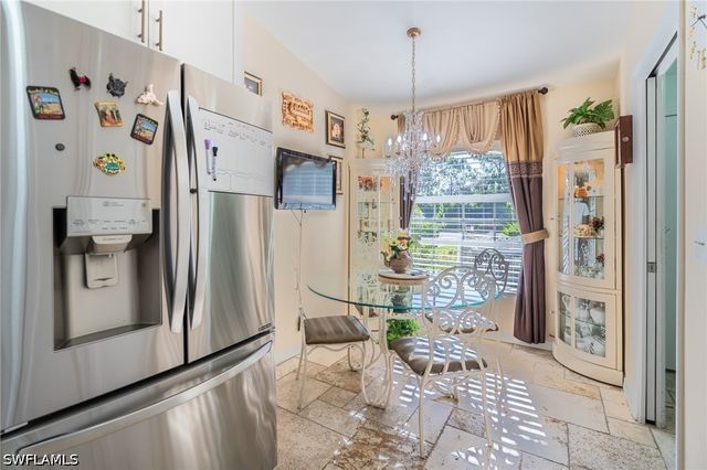5205 Whitten DR 57, Naples, FL 34104