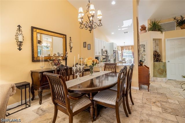 5205 Whitten DR 57, Naples, FL 34104