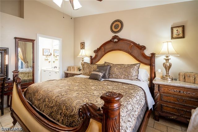 5205 Whitten DR 57, Naples, FL 34104