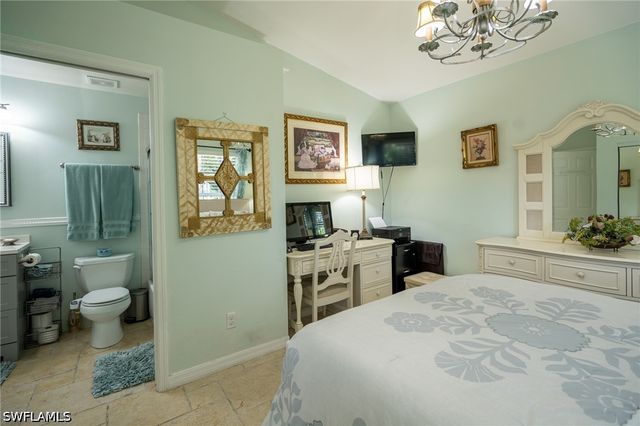 5205 Whitten DR 57, Naples, FL 34104