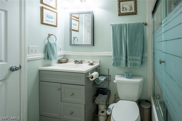 5205 Whitten DR 57, Naples, FL 34104