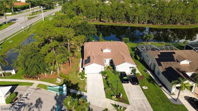 5205 Whitten DR 57, Naples, FL 34104