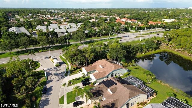 5205 Whitten DR 57, Naples, FL 34104
