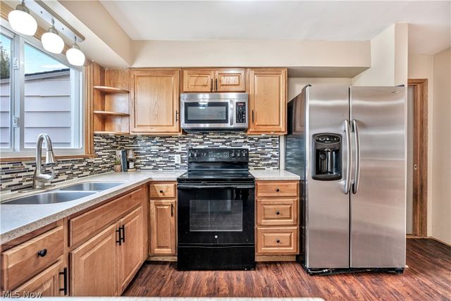 586 23rd Street NW, Massillon, OH 44647