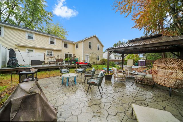 22 Saint Thomas Street, Enfield, CT 06082