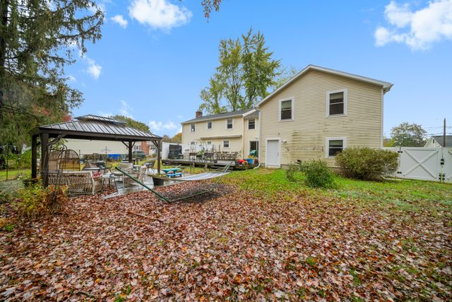 22 Saint Thomas Street, Enfield, CT 06082