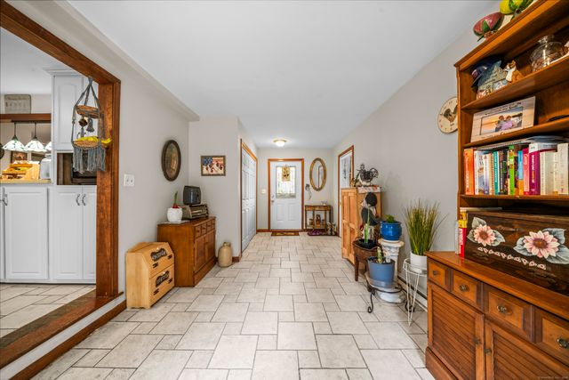 22 Saint Thomas Street, Enfield, CT 06082