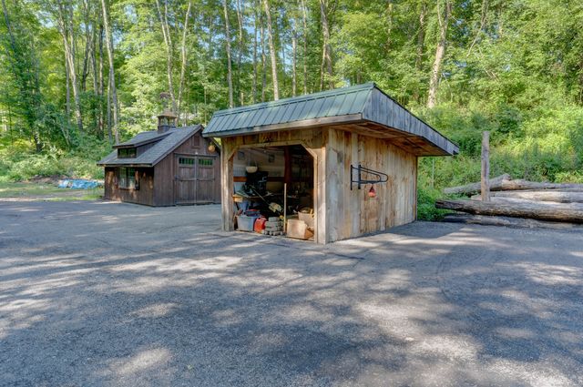 404 Bassetts Bridge Road, Mansfield, CT 06250