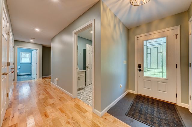 404 Bassetts Bridge Road, Mansfield, CT 06250