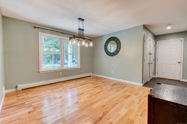 404 Bassetts Bridge Road, Mansfield, CT 06250