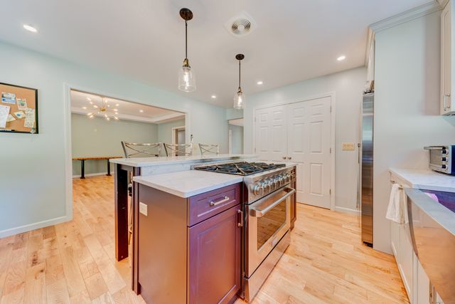 404 Bassetts Bridge Road, Mansfield, CT 06250