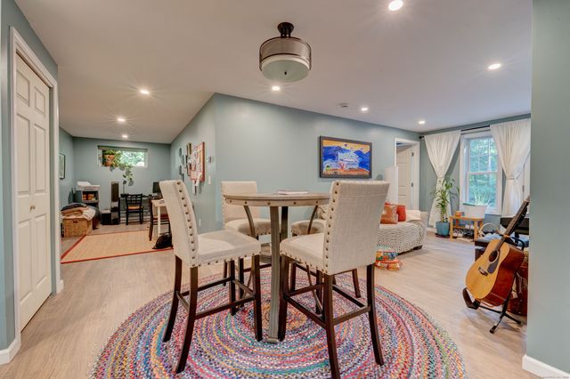 404 Bassetts Bridge Road, Mansfield, CT 06250