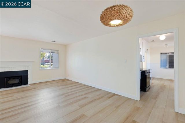 848 Cumberland Dr, Pleasant Hill, CA 94523