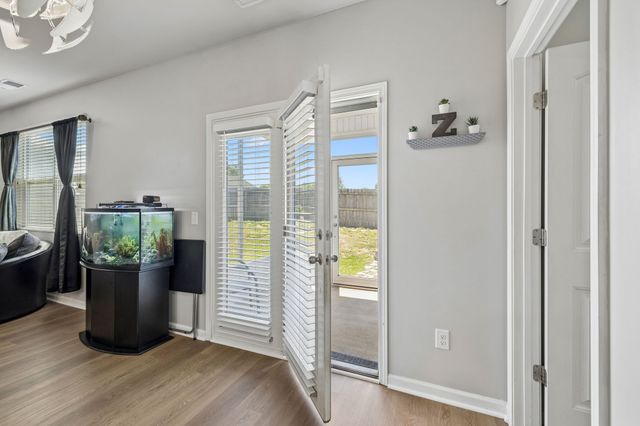 668 Prominence Rd, Columbia, TN 38401