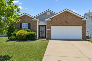 668 Prominence Rd, Columbia, TN 38401