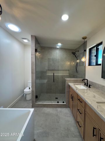 3749 E Laurel Lane, Phoenix, AZ 85028