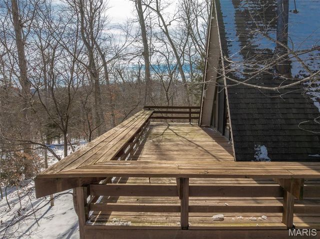 835 Mitten Ridge Drive, Innsbrook, MO 63390