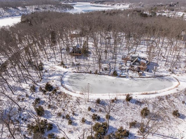 835 Mitten Ridge Drive, Innsbrook, MO 63390