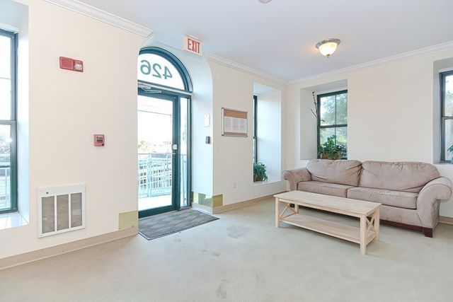 426 Mount Hope St 509, North Attleboro, MA 02760