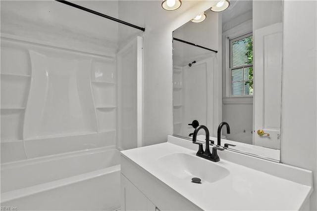403 Dinwiddie St Apt A, Portsmouth, VA 23704