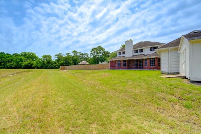 16727 Camber Court, Crosby, TX 77532