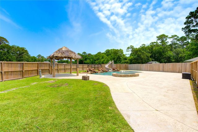 16727 Camber Court, Crosby, TX 77532