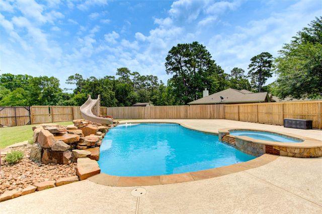 16727 Camber Court, Crosby, TX 77532