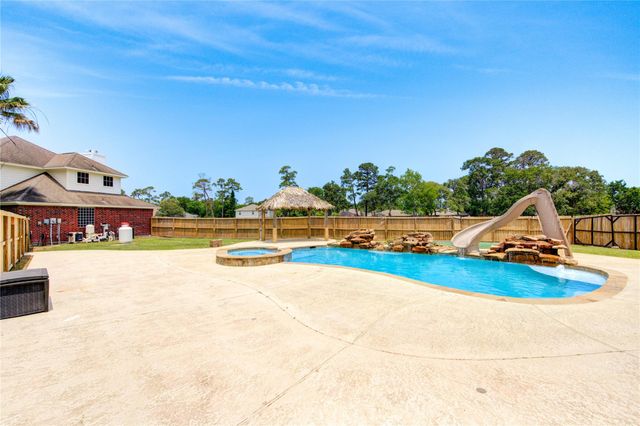 16727 Camber Court, Crosby, TX 77532