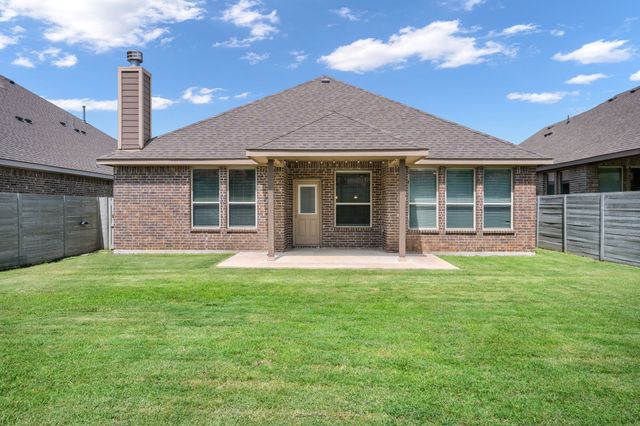 916 Hawks Way, Argyle, TX 76226