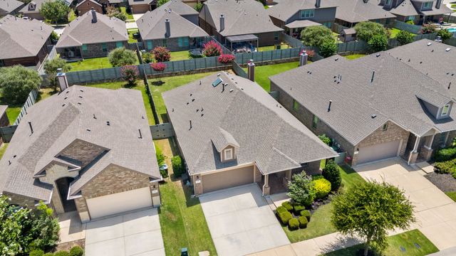916 Hawks Way, Argyle, TX 76226